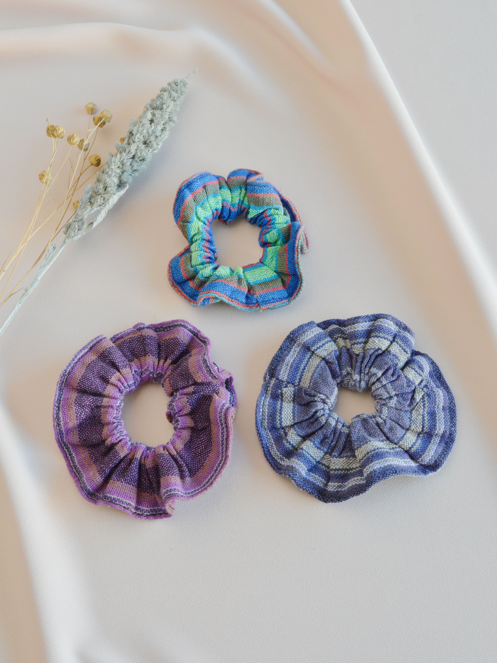 Folk Scrunchies Carchi